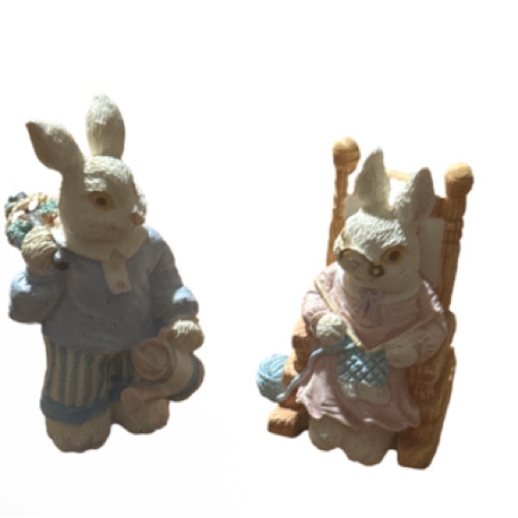 Other - Charming Bunny Figurines Set